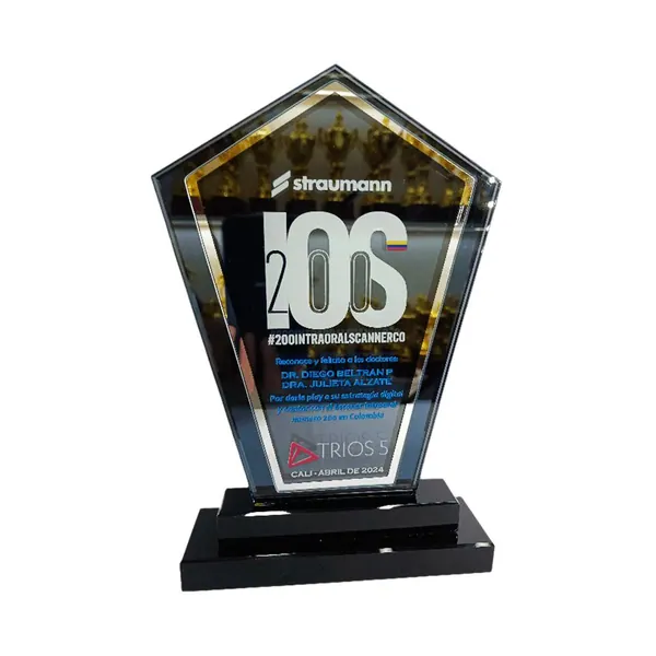 Placa de Reconocimiento vidrio Diamond