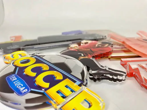 Trofeos de acrílico impresos en UV a todo color