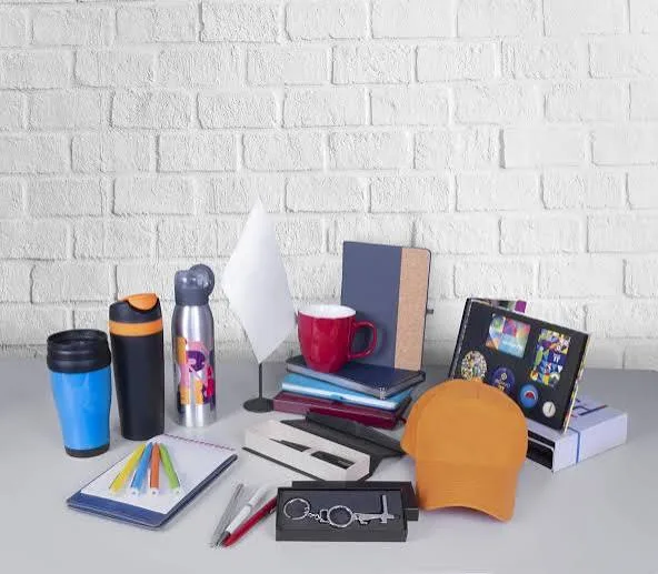 Termos, mugs, gorras, libretas y regalos para marcar con su logo